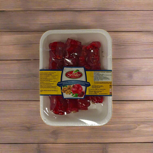 Seyyidler granātābolu standziņas ar valriekstiem, uz šķīvja 300g